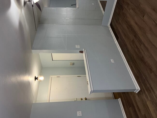 property at 247 N Neltnor Blvd