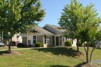 The Landings Apartment Homes in Gastonia, NC - Foto de edificio - Building Photo