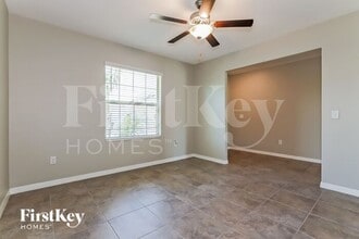 14626 Scottburgh Glen Dr in Wimauma, FL - Building Photo - Building Photo