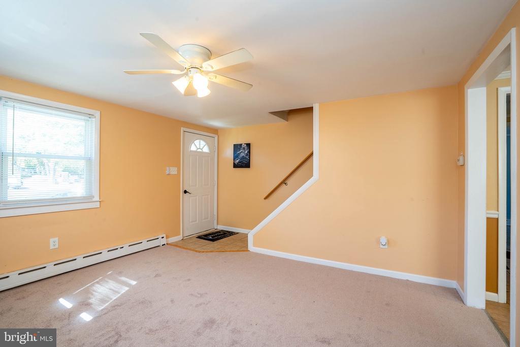 135 Keswick Ave in Ewing Township, NJ - Building Photo