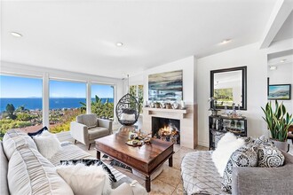 875 Coast View Dr, Unit 0308 in Laguna Beach, CA - Building Photo - Building Photo