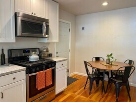 467 E 9th St in Chico, CA - Building Photo