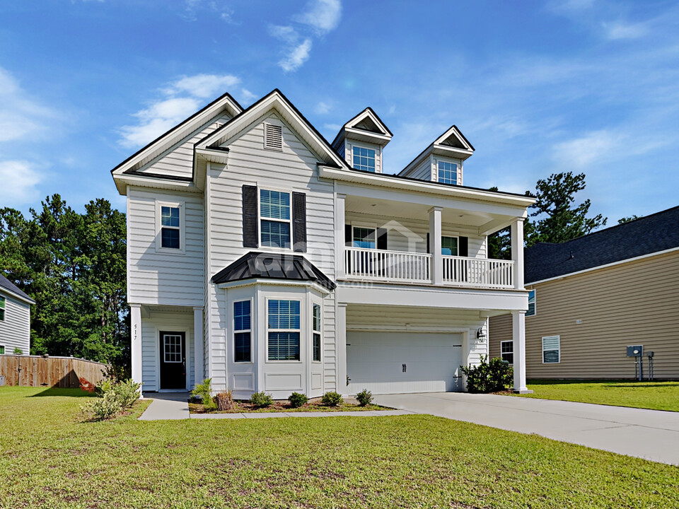 517 Bush Dr in Summerville, SC - Building Photo