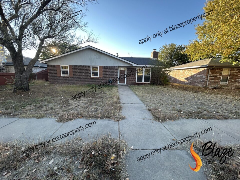 5304 Leigh Ave in Amarillo, TX - Building Photo