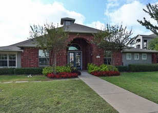 Park at Sycamore in Fort Worth, TX - Building Photo - Building Photo