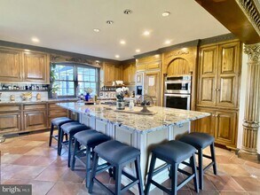232 Wrights Rd in Newtown, PA - Building Photo - Building Photo