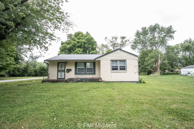 property at 2121 Euclid Dr