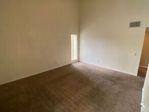 17127 W Bernardo Dr in San Diego, CA - Building Photo - Building Photo