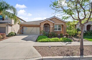 3730 Iskenderun Ave in Sacramento, CA - Building Photo