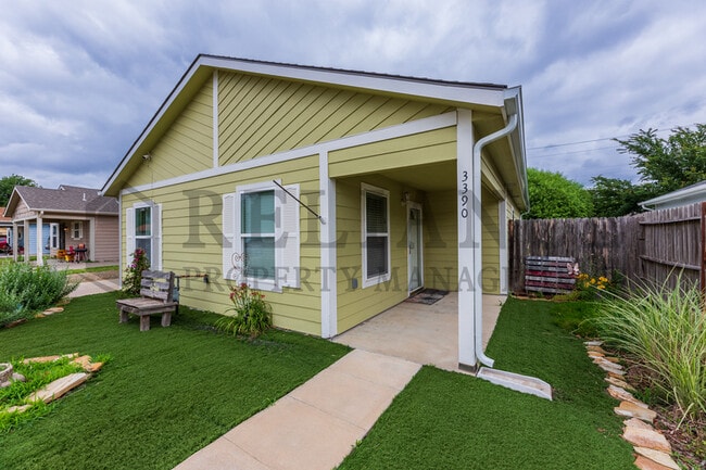 3390 N Jackson Ct in Wichita, KS - Building Photo - Building Photo