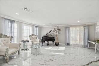 11306 Avon Pl in Houston, TX - Building Photo - Building Photo