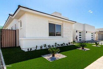 12469 N 93rd Way in Scottsdale, AZ - Building Photo - Building Photo