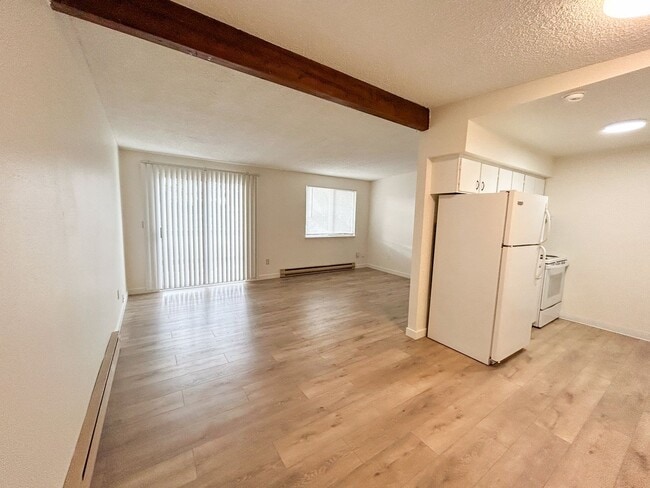 1814 Sargent Ave in Klamath Falls, OR - Building Photo - Building Photo