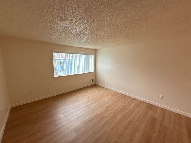 271 Senate St NW in Salem, OR - Building Photo - Building Photo