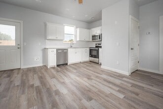 201 S 11th St in Perry, OK - Building Photo - Building Photo