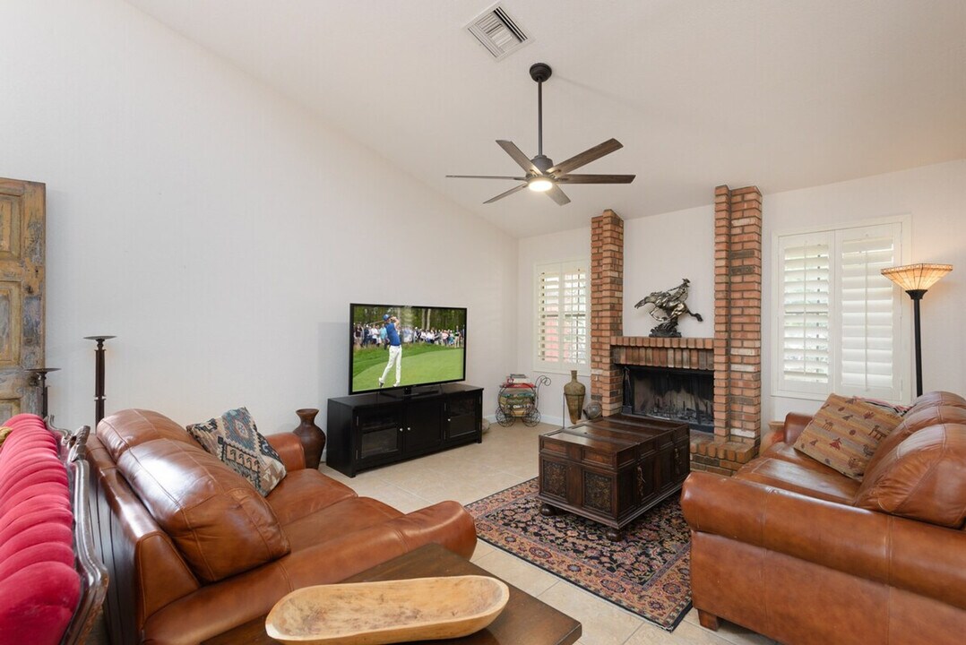10767 N 109th St in Scottsdale, AZ - Building Photo