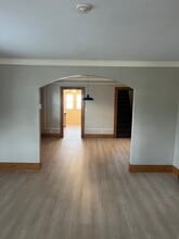 1031 Veto St NW in Grand Rapids, MI - Foto de edificio - Building Photo