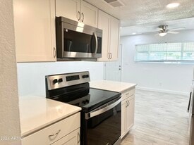 16821 N 26th St in Phoenix, AZ - Building Photo