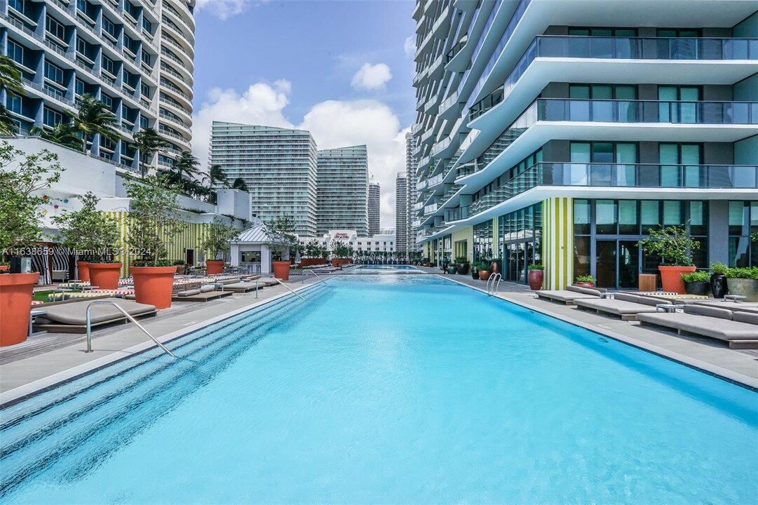 1300 S Miami Ave, Unit 3608 in Miami, FL - Building Photo