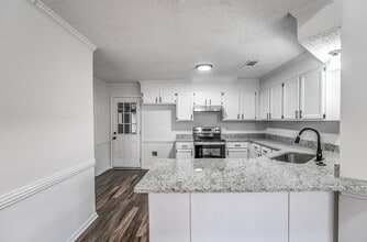 7237 Woodshire Rd in Memphis, TN - Building Photo - Building Photo