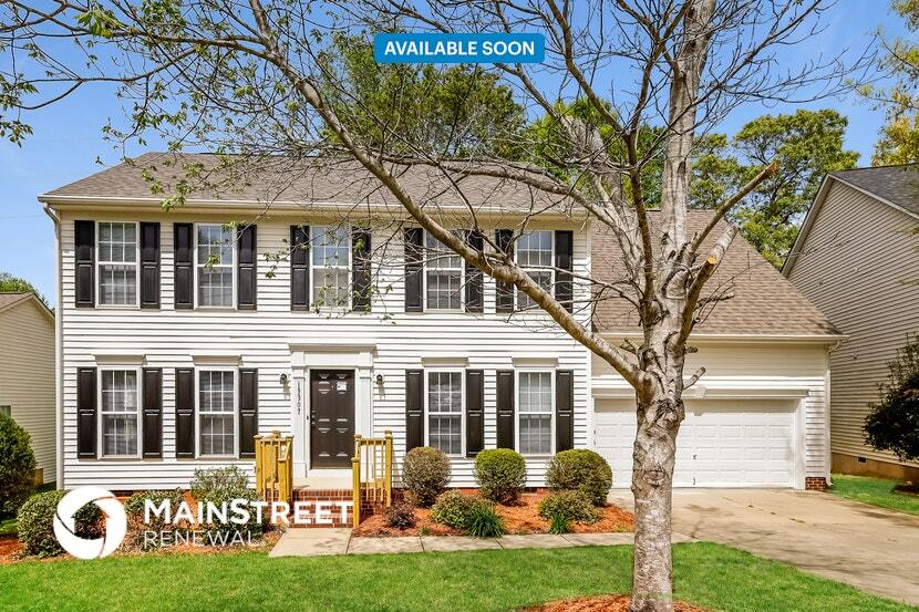 13307 Alex Mill Dr in Pineville, NC - Building Photo