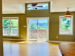 567 W King St in Boone, NC - Building Photo - Building Photo