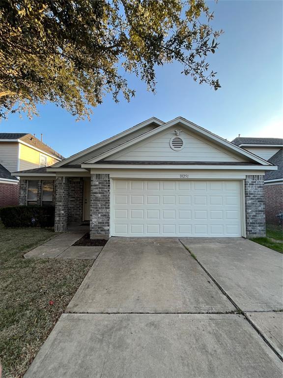 18251 River Sage Dr in Houston, TX - Building Photo - Building Photo
