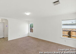 406 English Saddle in San Antonio, TX - Foto de edificio - Building Photo