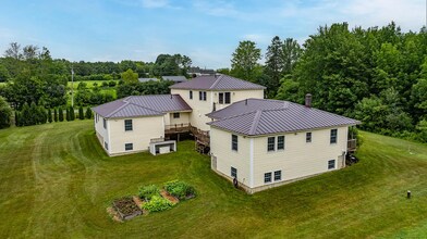25 Meadow Rd in Winterport, ME - Building Photo - Building Photo
