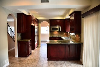 2749 Texas Ave in Simi Valley, CA - Building Photo - Building Photo