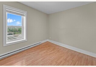 24 Charlton St in Worcester, MA - Building Photo - Building Photo