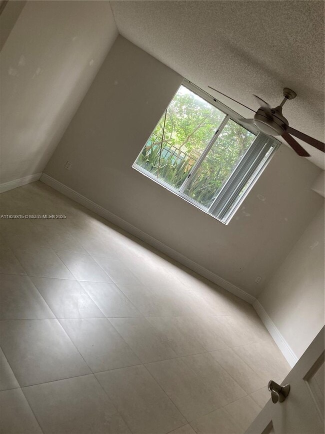 800 Scotia Dr in Hypoluxo, FL - Building Photo - Building Photo