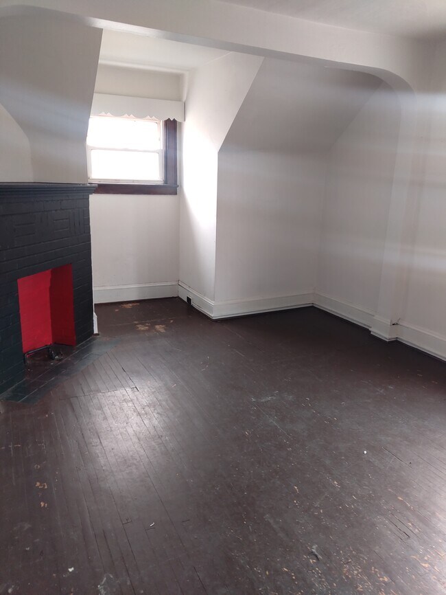 769 W Exchange St Rentals in Akron, OH