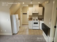 5819 Shawnigan Dr in Chilliwack, BC - Building Photo - Building Photo