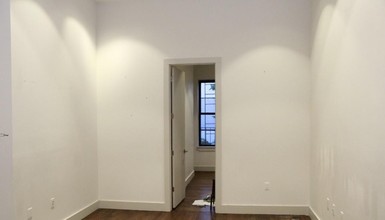 177 Wyckoff Ave in Brooklyn, NY - Building Photo - Floor Plan