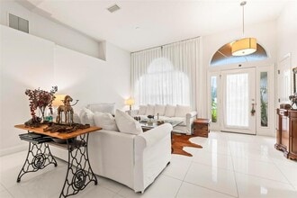 38 Firethorn Ln in Palm Coast, FL - Foto de edificio - Building Photo