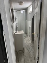 34 Irving St in Worcester, MA - Foto de edificio - Building Photo