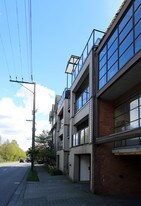 Fairview Place in Vancouver, BC - Building Photo