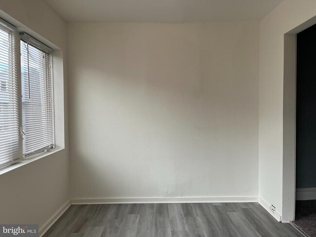 4721 Loring St in Philadelphia, PA - Building Photo - Building Photo