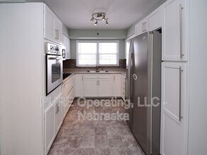 4921 Bancroft St in Omaha, NE - Building Photo - Building Photo
