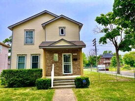 1400 Helen St in Detroit, MI - Building Photo