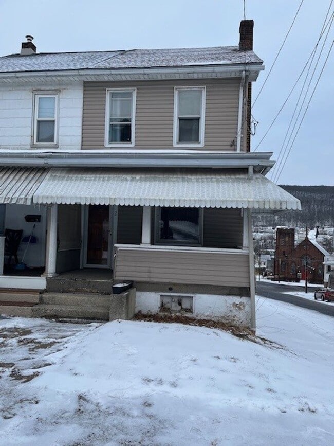 property at 2 W Center St