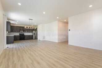 5926 N Orleans St in Aurora, CO - Building Photo - Building Photo