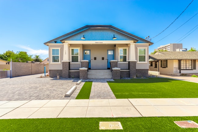 property at 148 N Hibbert