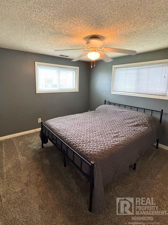 property at 8930 Croniger St SE