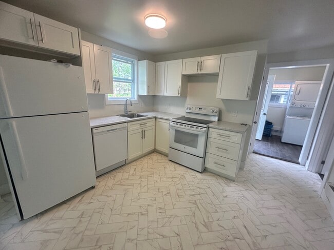 property at 25 Heartz Rd