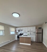 1807 Zion Rd in Northfield, NJ - Building Photo - Building Photo