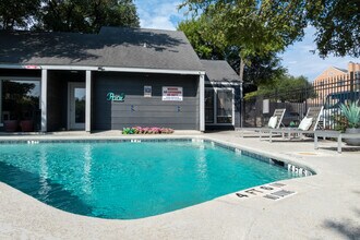 Four Park Place in Austin, TX - Building Photo - Other