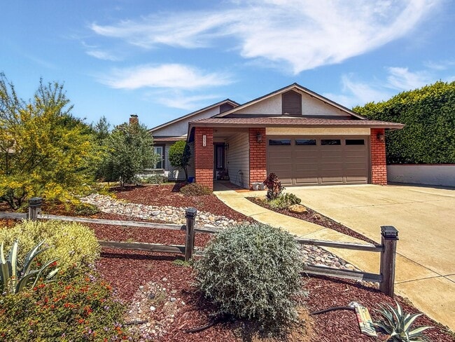 property at 1934 Donahue Dr