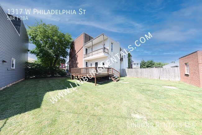 1317 W Philadelphia St in West York, PA - Foto de edificio - Building Photo